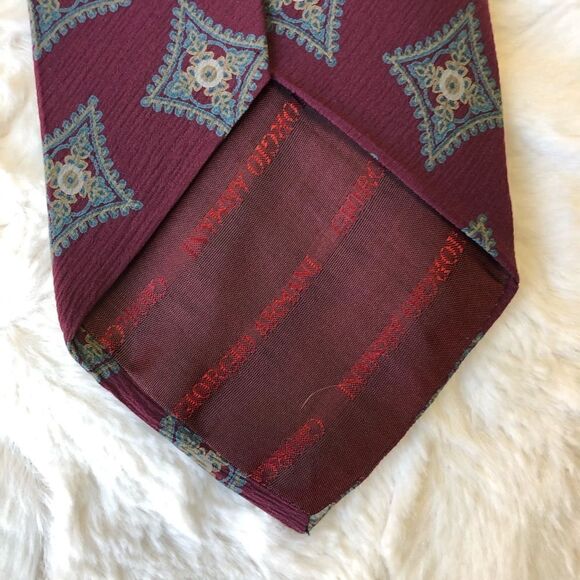 Giorgio Armani Silk Star Print Tie - Picture 4 of 7